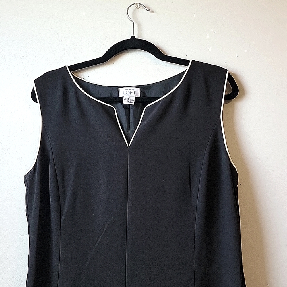 Ann Taylor Loft Black and white 1 Piece Popover Dress - Picture 3 of 4